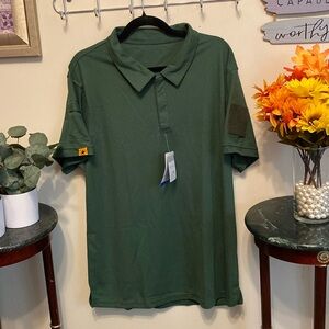 NWT GEEK LIGHTING SS Shirt w/Arm Pocket & Velcro Patch. Muscle Mobility. Sz XL.